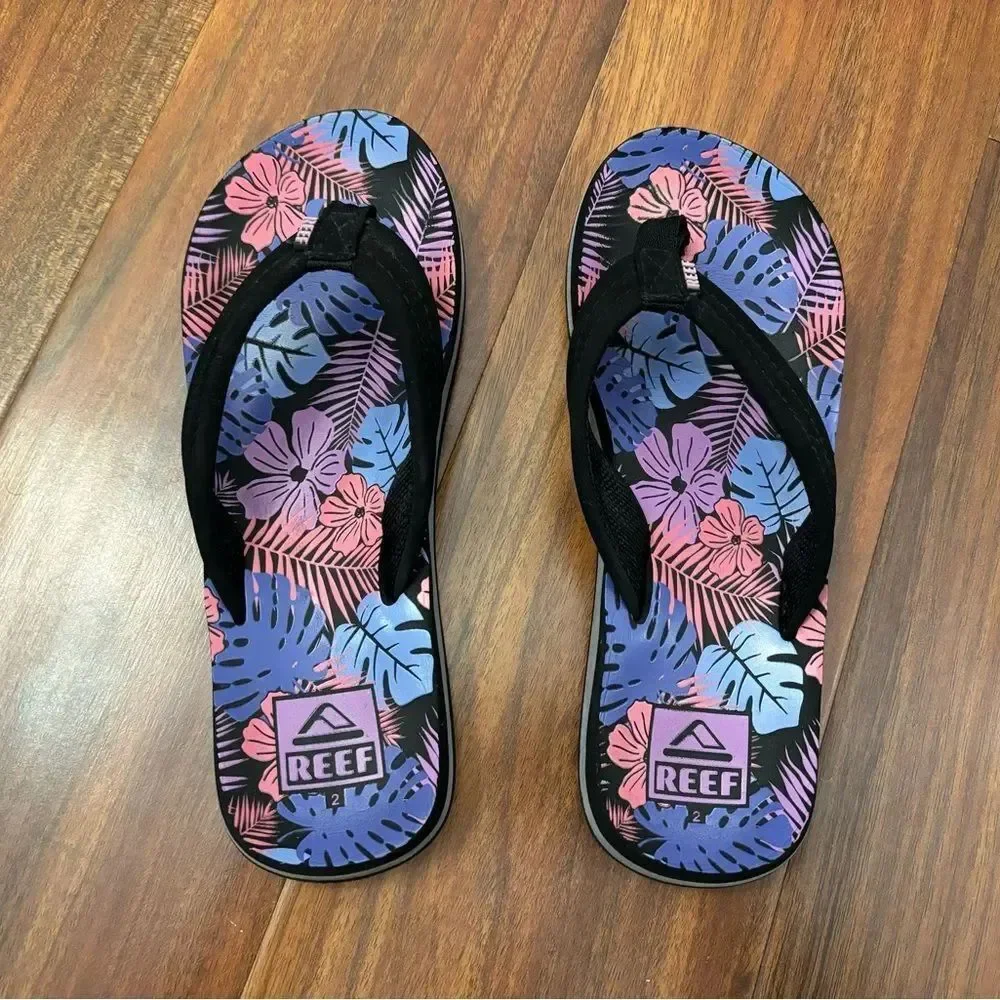 Reef Kids Ahi Tropical Flower Flip Flops